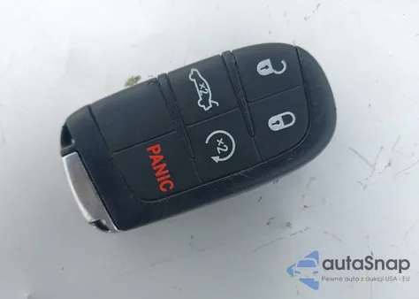 2015 Chrysler 200 Limited из США, поврежденный, VIN 1C3CCCAB4FN555877